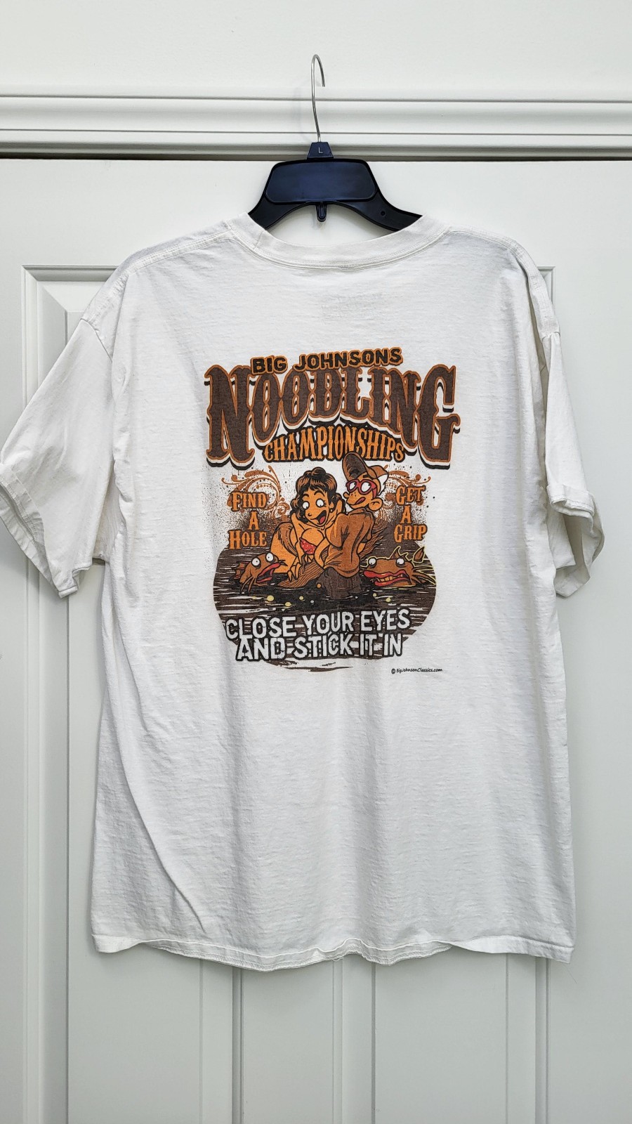 Big Johnson Shirt Mens White Cartoon Graphic Tee Noodling Championships XL gallery