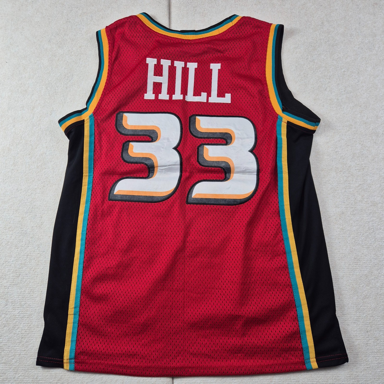 Vintage Nike Detroit Pistons Grant Hill 33 Jersey NBA Red Mens S gallery