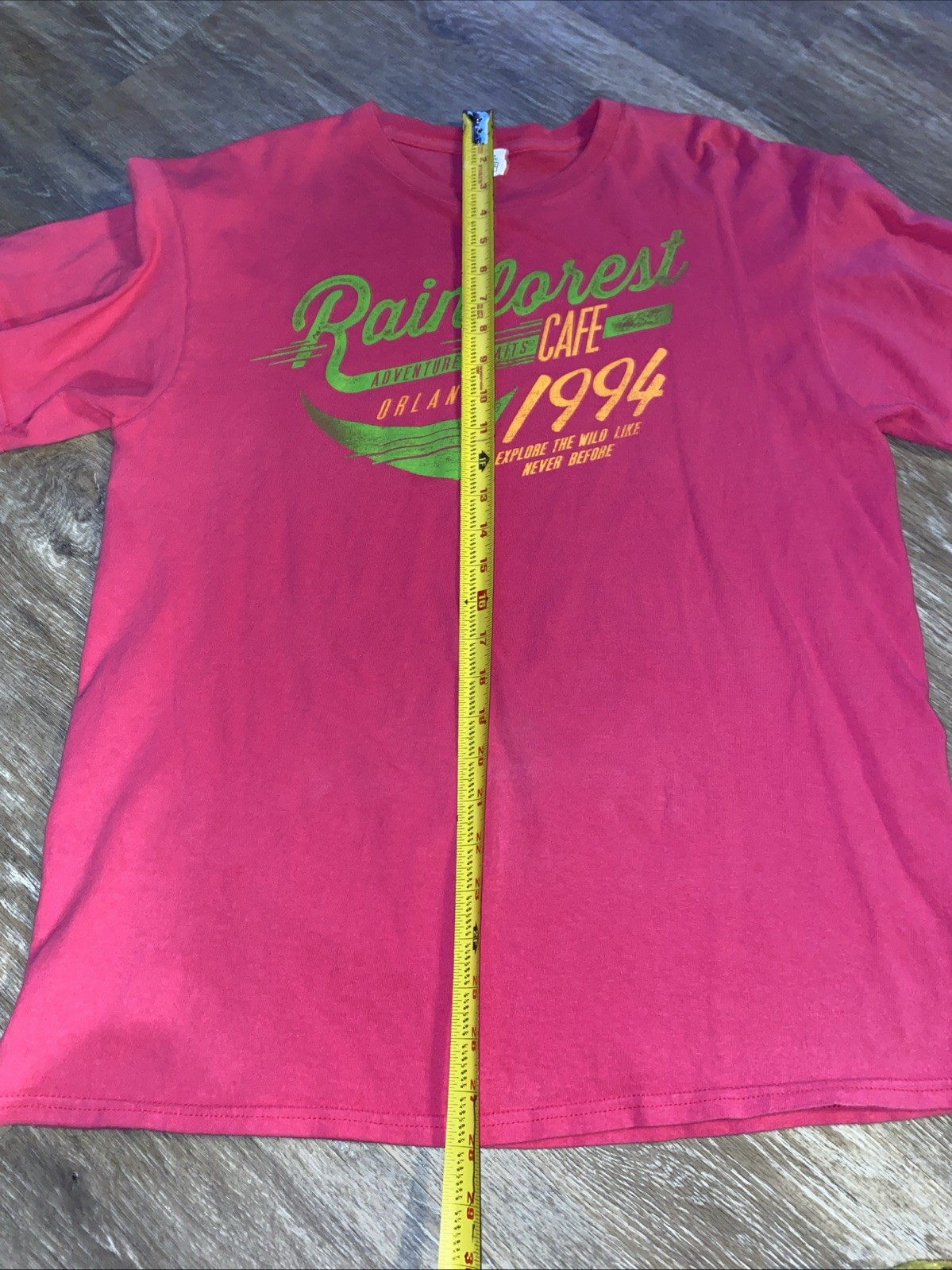 Vintage Rainforest Cafe Pink Logo T-shirt 1994 Orlando Size Large 90s gallery