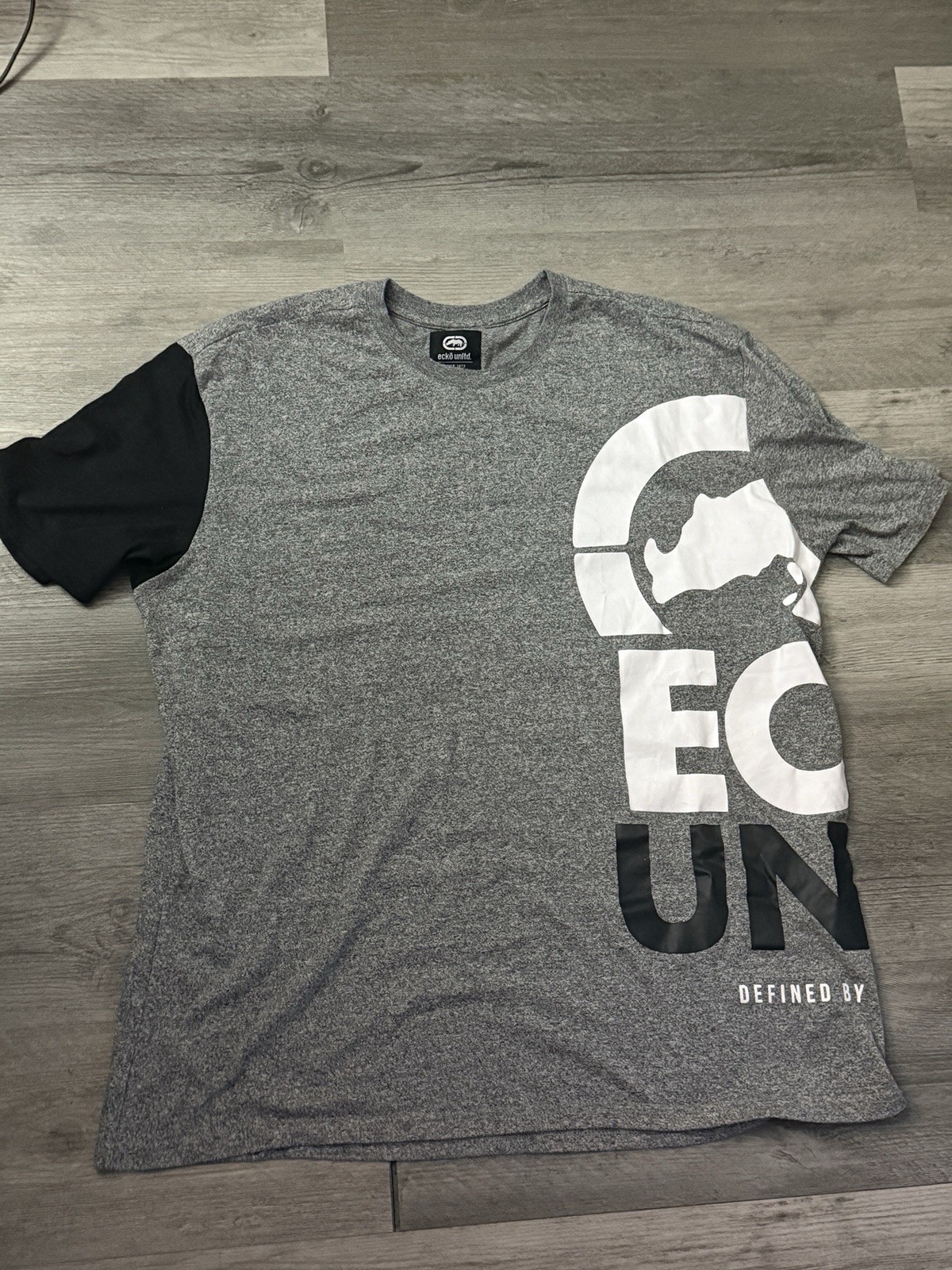 Ecko Unltd. Men's T-Shirt 2XL Gray White Rhino Pattern gallery