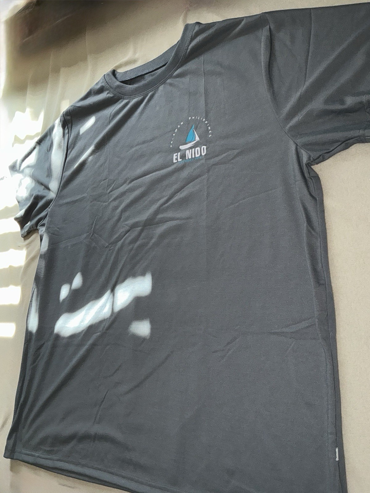 El Nido Palawan Philippines Grey Athletic Stretchable T-Shirt 3XL Double XLarge gallery