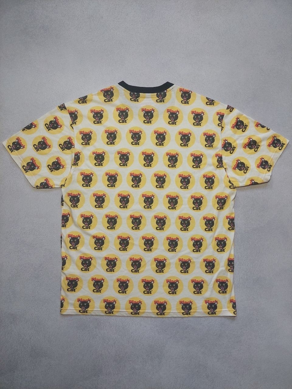 Supreme Ringer Crew Neck T Shirt Yellow Black Cat Fireworks Logo S/S Top M SS24 gallery