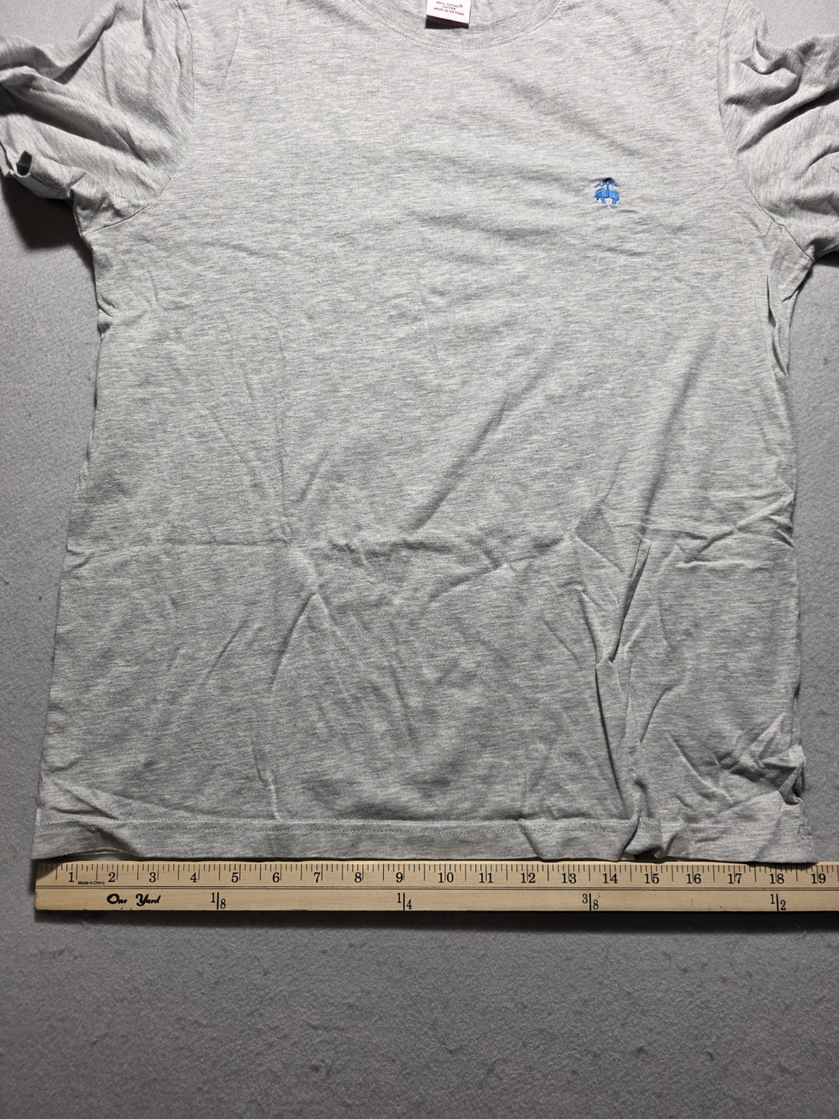 Brooks Brothers Men Medium Gray Supima Cotton Embroidered Golden Fleece T-Shirt gallery