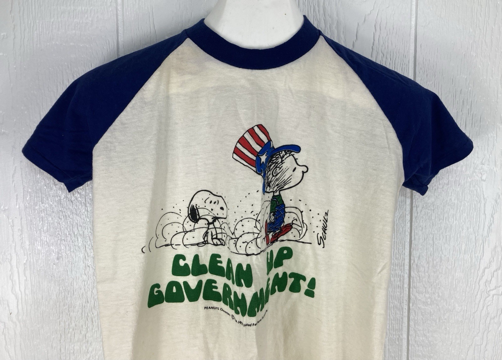 Vtg Peanuts Clean Up Government Shirt Mens Small Medium White Snoopy Artex 70s gallery