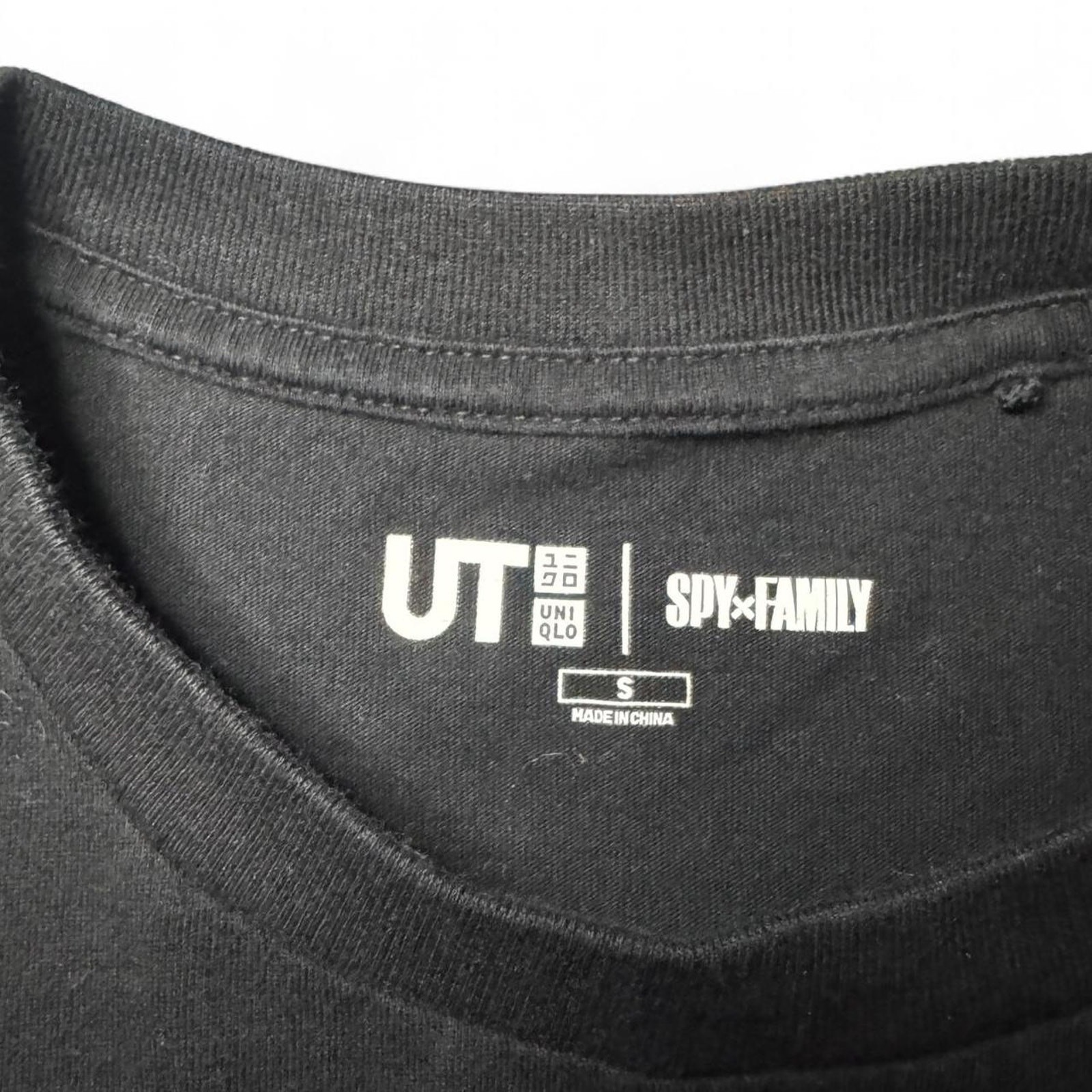 UNIQLO x UT Collection Archive SPYxFAMILY Anime Black Graphic T-Shirt — SMALL gallery
