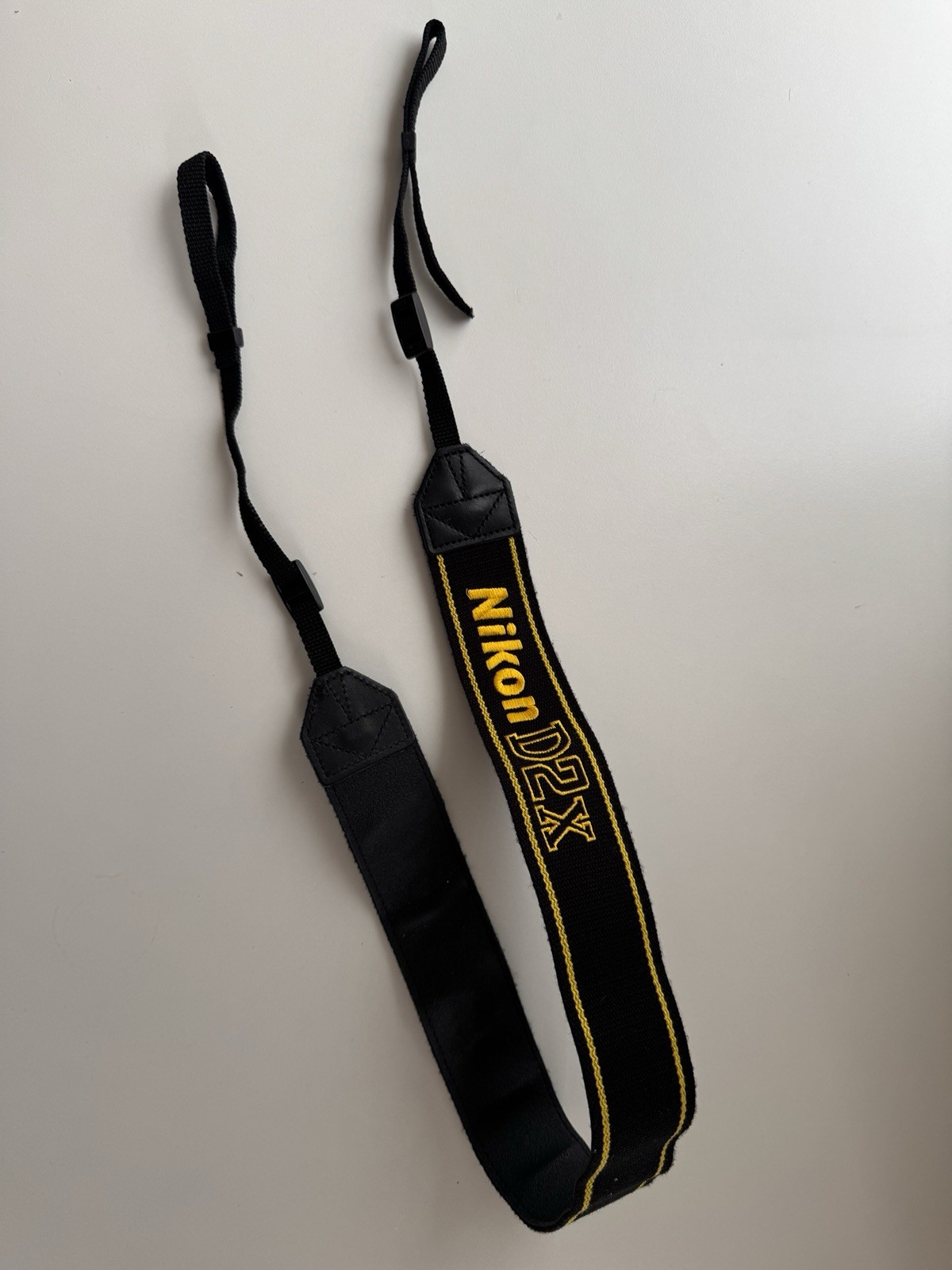 Genuine Nikon D2X Camera Neck Strap OEM Original New Unused Black Yellow