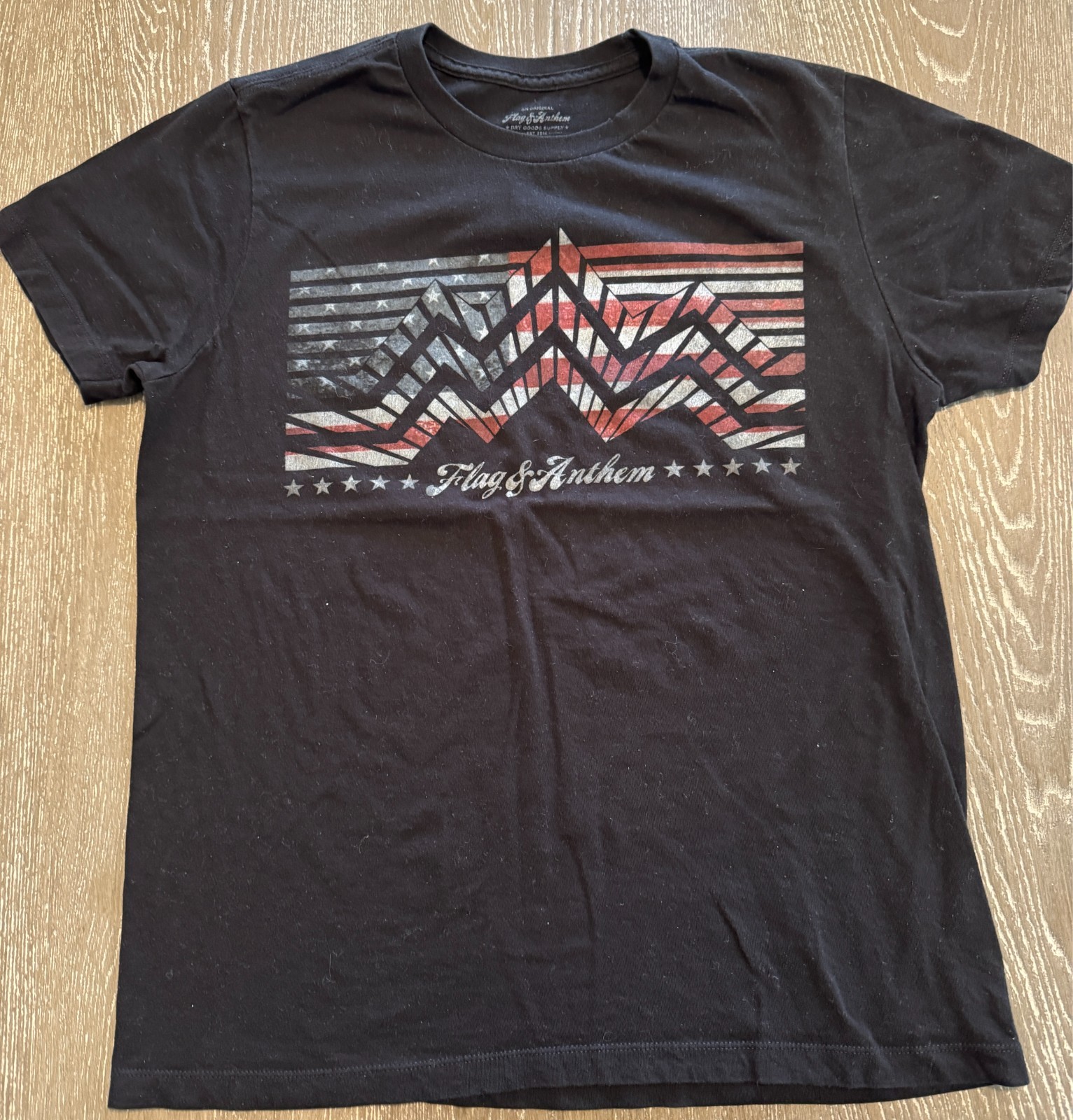 Flag & Anthem black graphic print patriotic flag T-shirt Size M ss crew