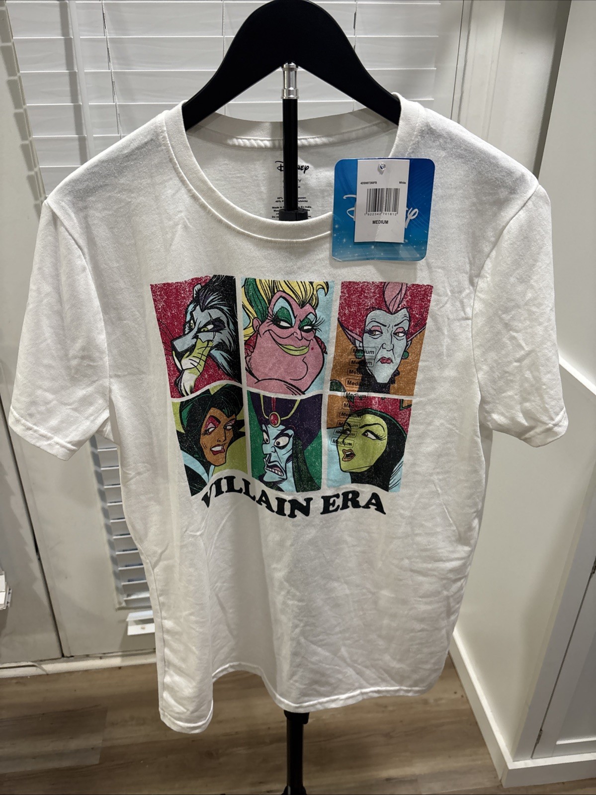 Disney’s Villains “Villain Era” Tee Shirt Size M