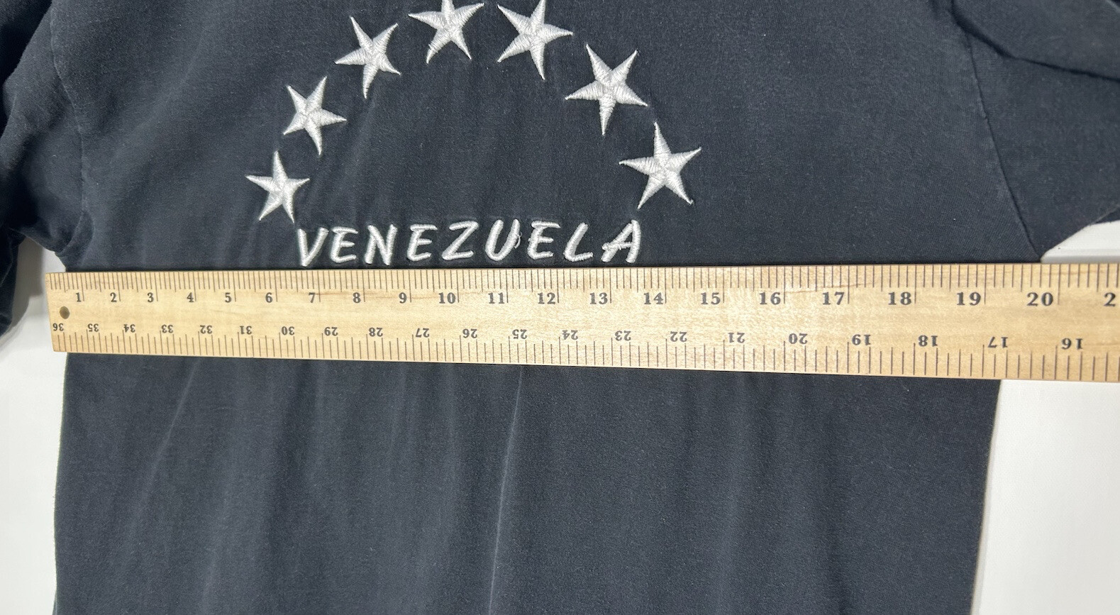 Venezuela T-shirt Size M Black Short Sleeve Embroidered Stars Venezuelan Pride gallery