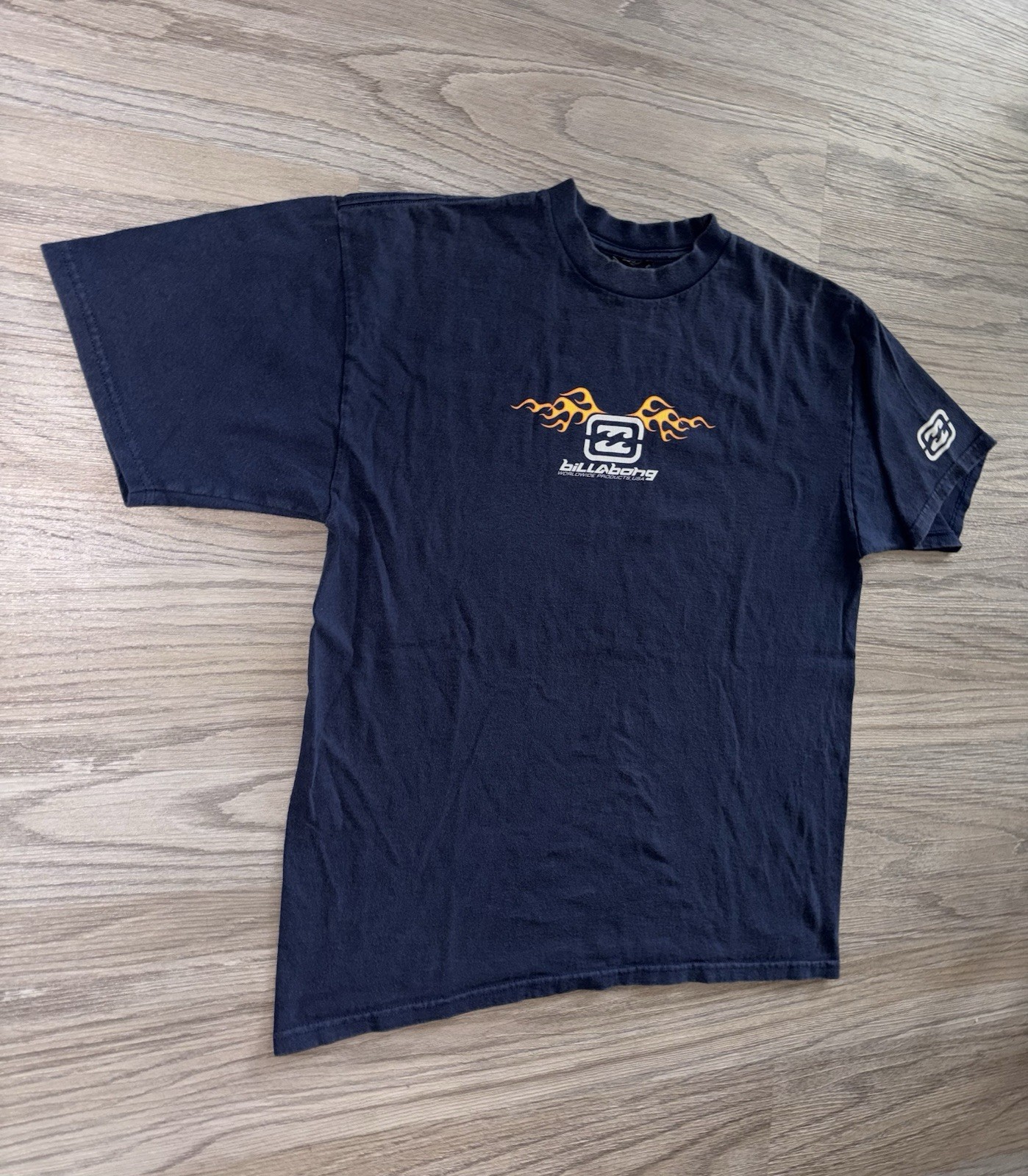 Vintage Billabong Flame Logo T-Shirt Mens (L) Skate Surf Streetwear Y2K USA gallery