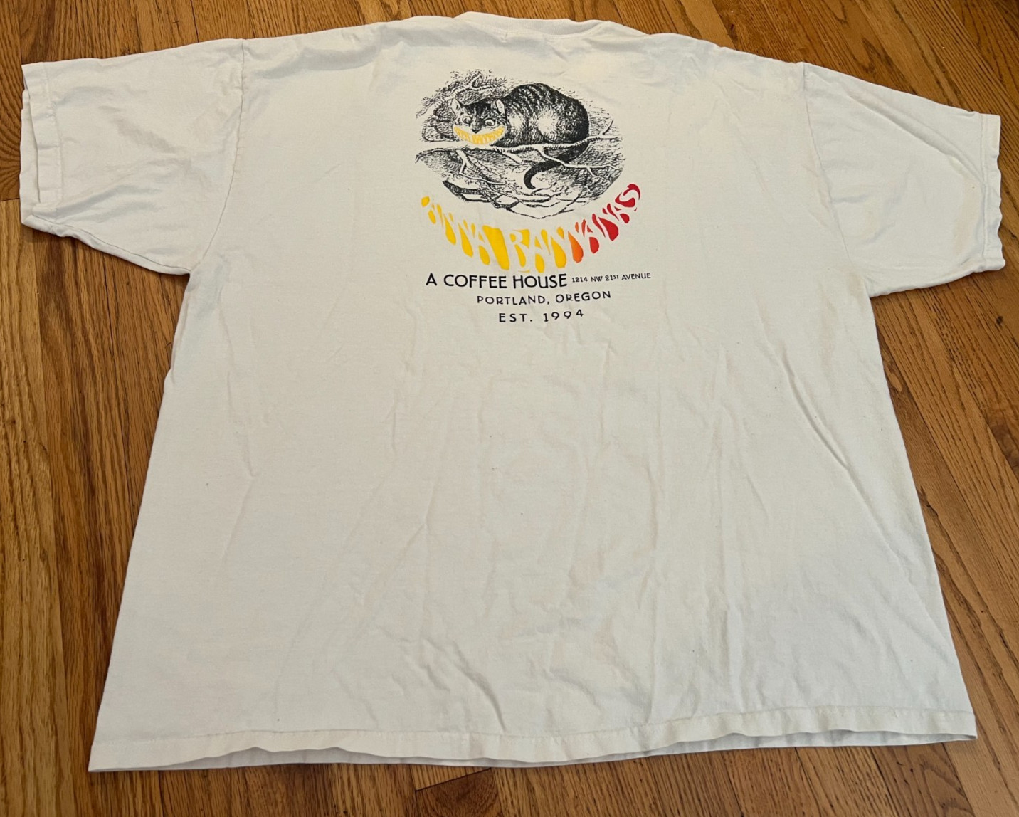 VTG 90s Anna Bananas Original NW Portland Coffee House Alice in Wonderland 2XL gallery