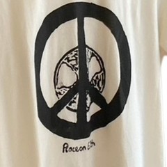 Sustainable Edition Peace On Earth Graphic T-Shirt NWOT, Mens Small