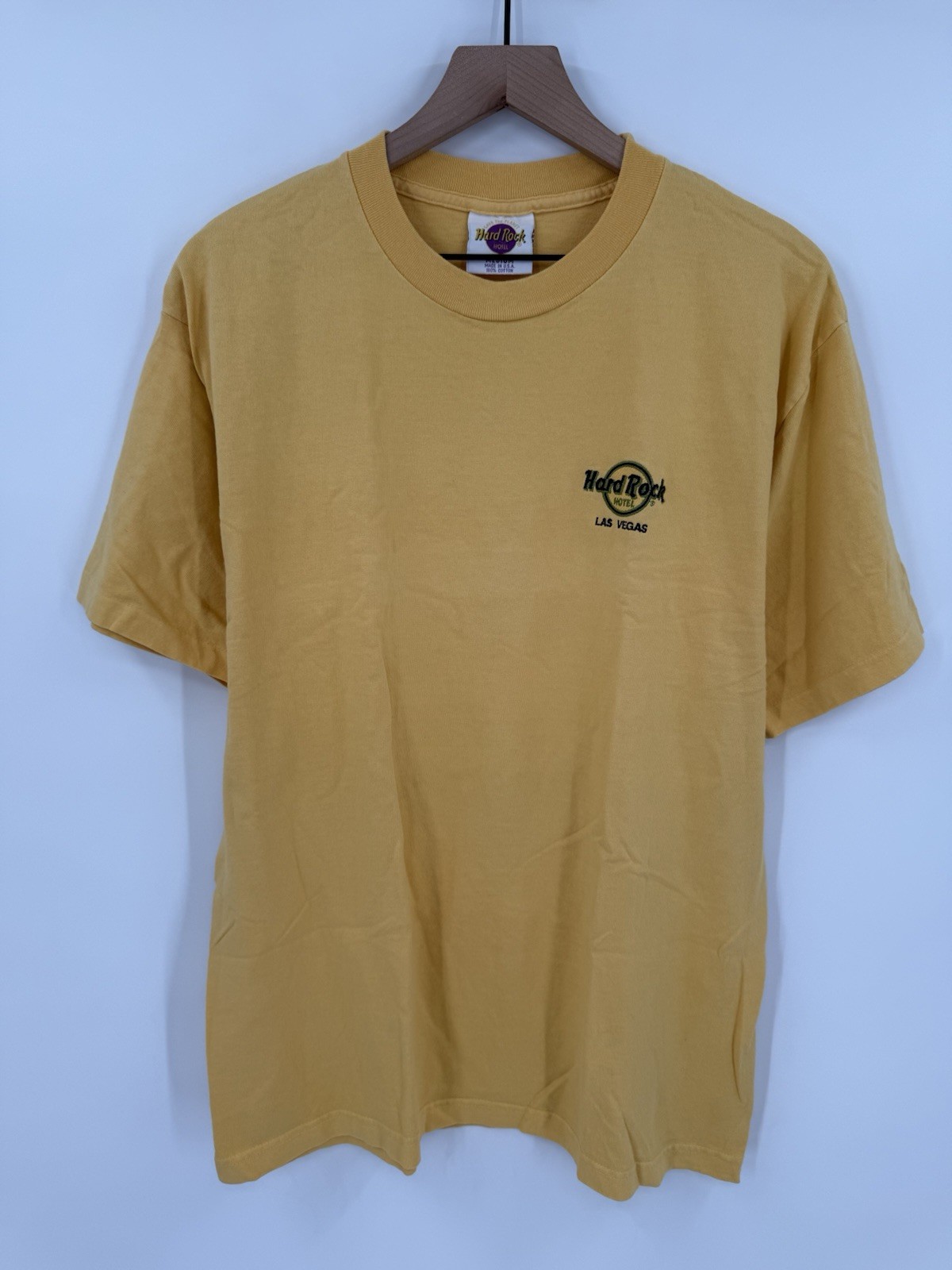 Vintage Hard Rock Cafe T-Shirt Men’s Medium Yellow Las Vegas Made In USA 90s Y2K