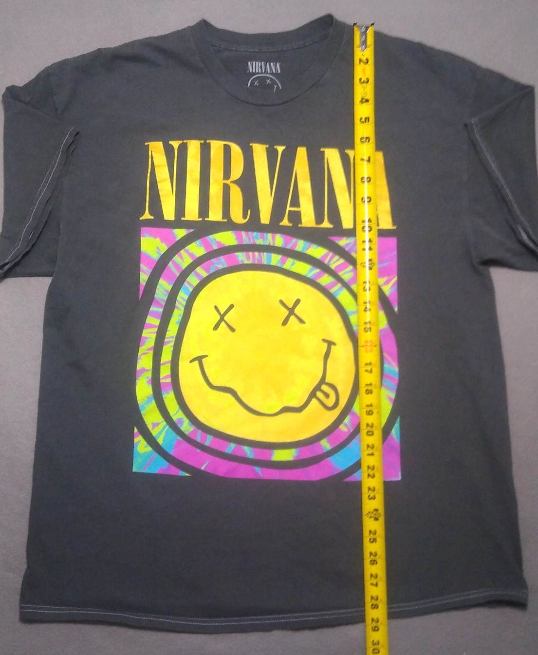 Nirvana Shirt Mens Large 44" Gray Multicolor Smiley Face Band Tee Grunge Rock gallery