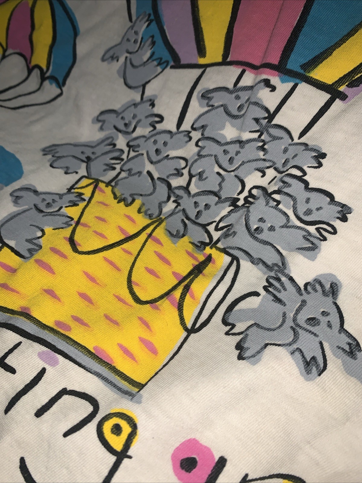 Vintage 80’s Floating Around Australia T Shirt Hot Air balloon Koala Bear gallery