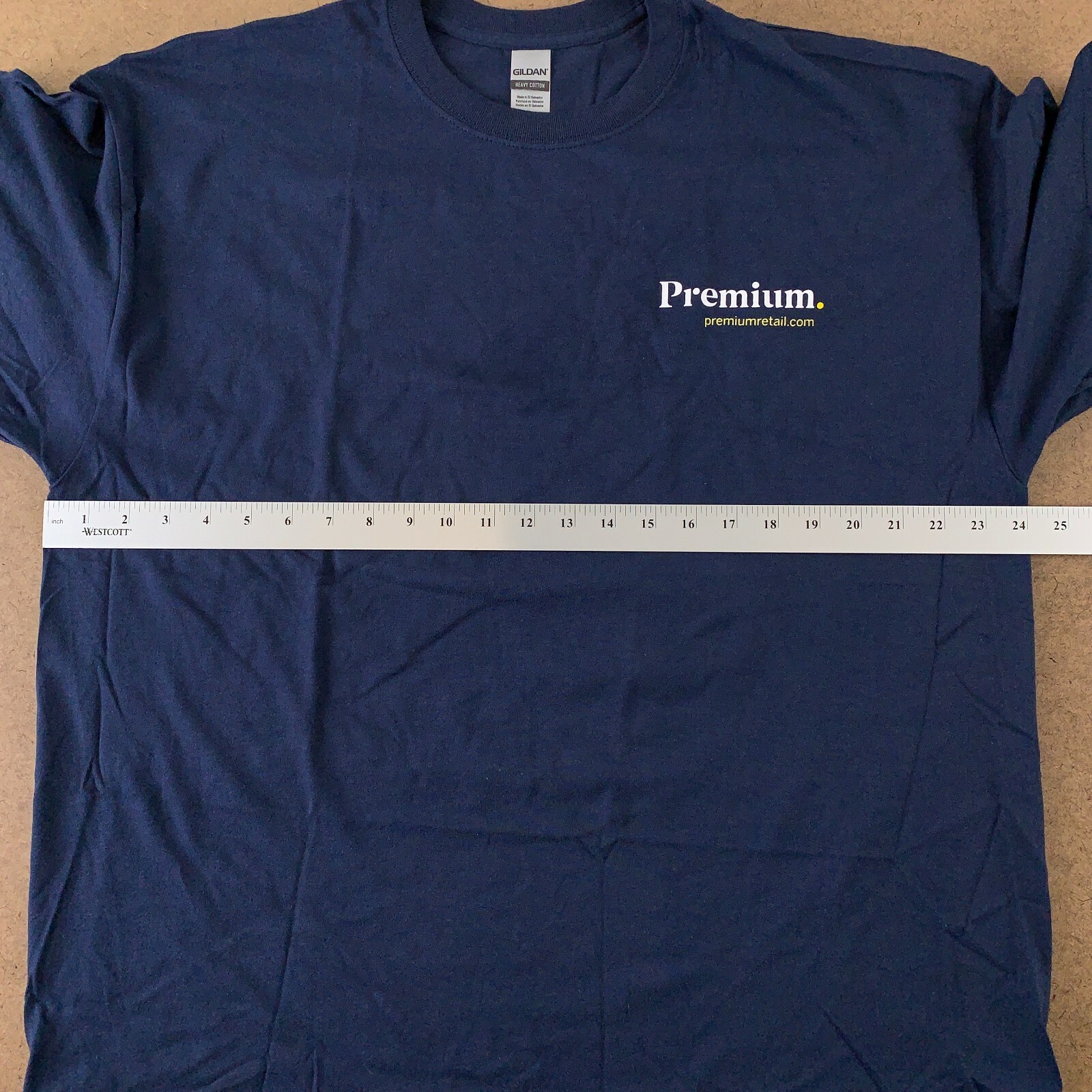 Gildan Men's Size XL Navy Premium Retail Logo Graphic Short Sleeve T-Shirt New gallery