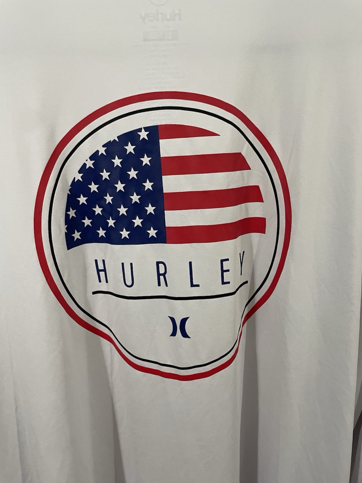 Hurley Long Sleeve Sun Shirt Size XL Polyester Spandex PreOwned Good gallery
