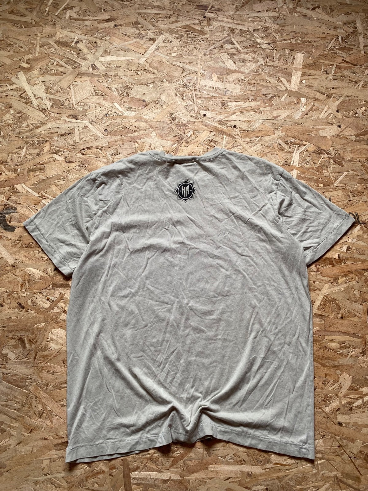 Light Grey Headrush with dragon Graphic T-shirt size 2XL Regular fit men's gallery
