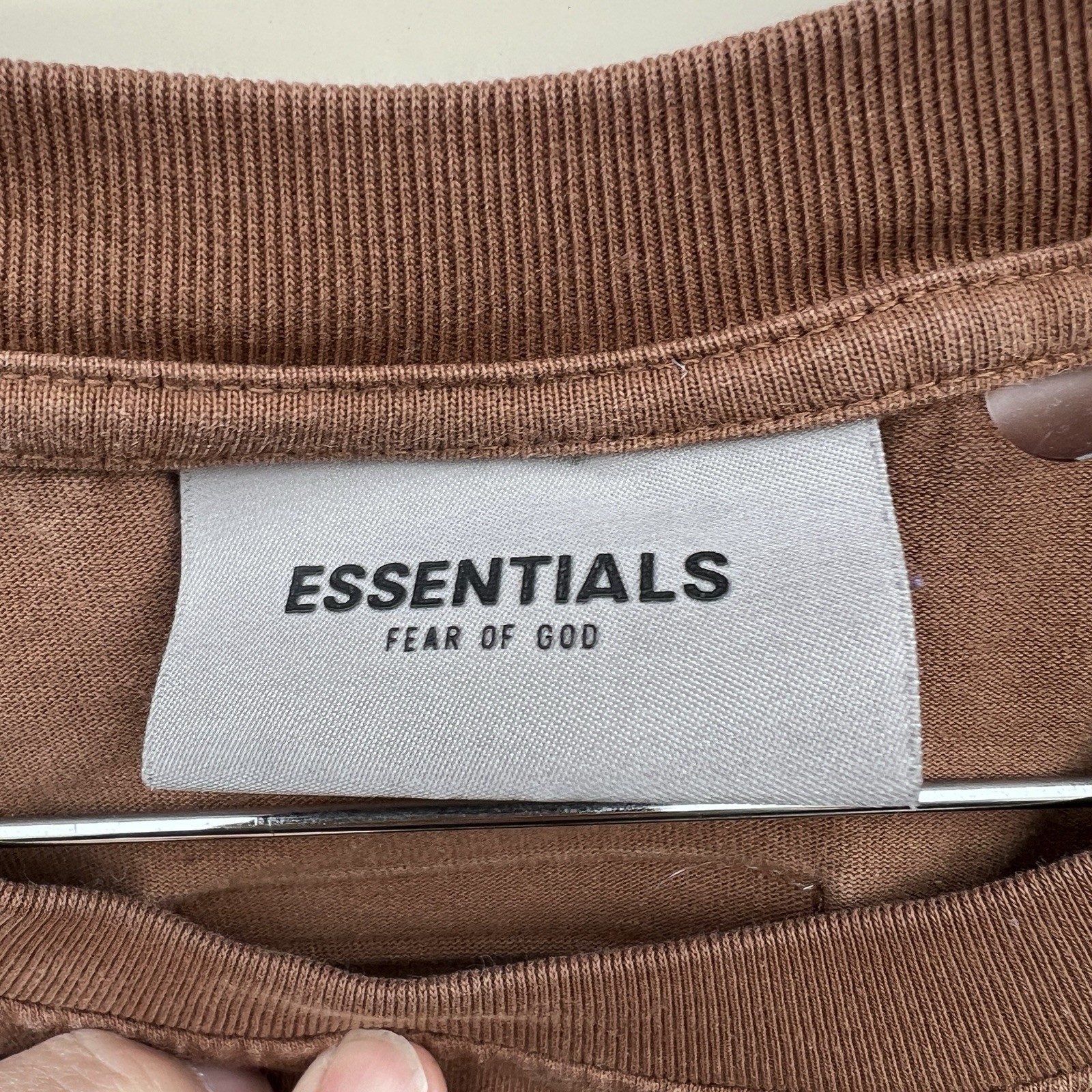 FOG Fear of God Essentials x SSENSE Rain Drum Brown T-Shirt Applique Logo Men XL gallery