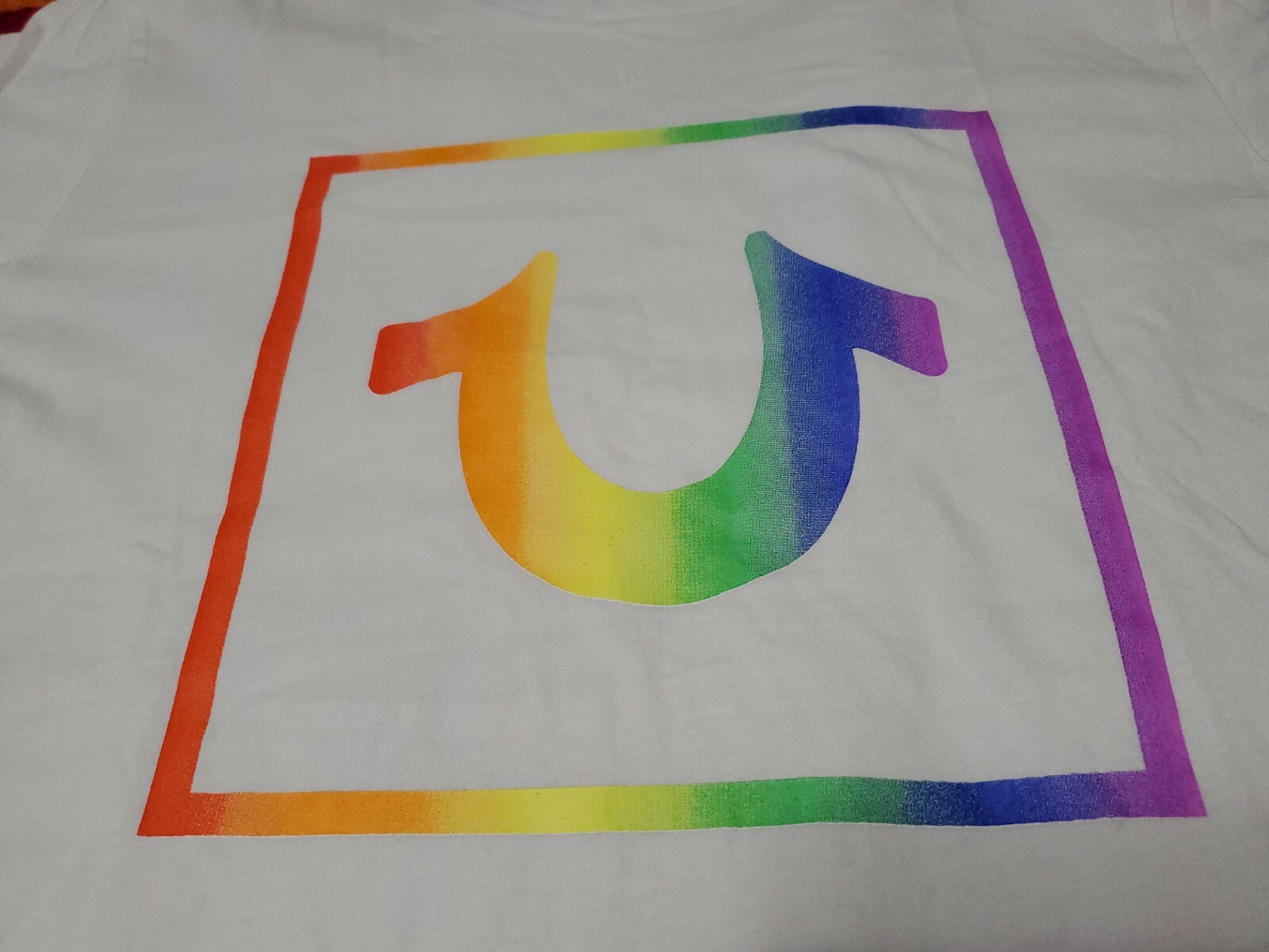 NEW True Religion White Rainbow/Pride Color Horseshoe Logo Tshirt SZ Large gallery