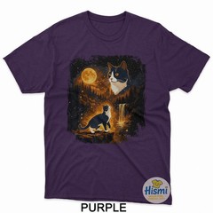 Vintage Moonlight Tuxedo Cat Howling Looking At The Moon T-Shirt