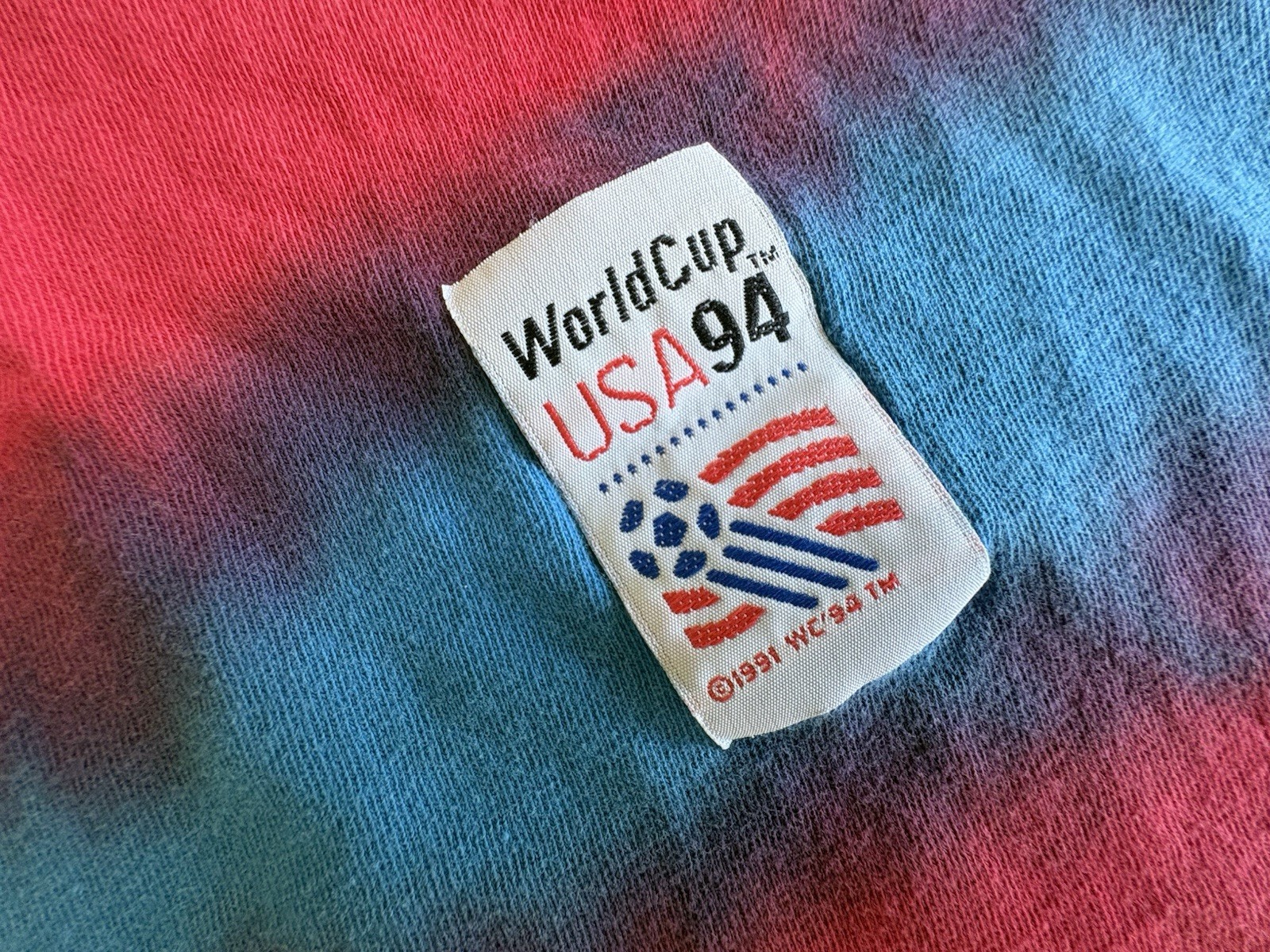 VTG 1994 World Cup USA Tie Dye T Shirt Soccer Red Blue Single Stitch Boxy XL gallery