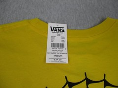 Vans Shirt Mens Medium Yellow Skull Web Surf Skateboard Back Logo New With Tags