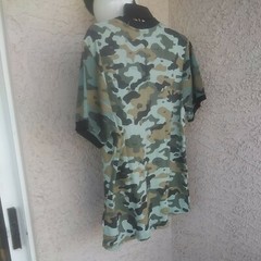 AUTHENTIC “REVERSE THREADS” CHAMP MEN’S CAMO SHORT SLEEVE KNIT SHIRT SIZE M