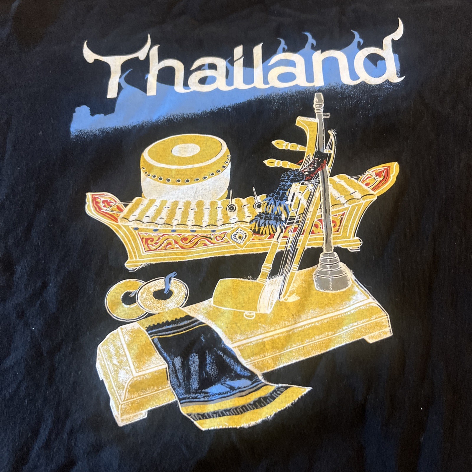 Vintage Thailand T-Shirt Men's Large Black EUC Thai Buddha Artifacts Relics gallery