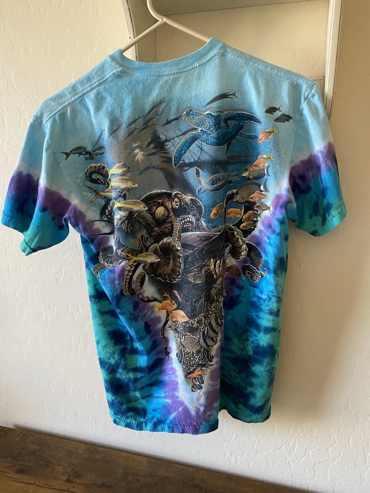 Vintage 90s Y2K Liquid Blue Aquatic Oceanlife Tie Dye Shirt Medium Fish Animals gallery