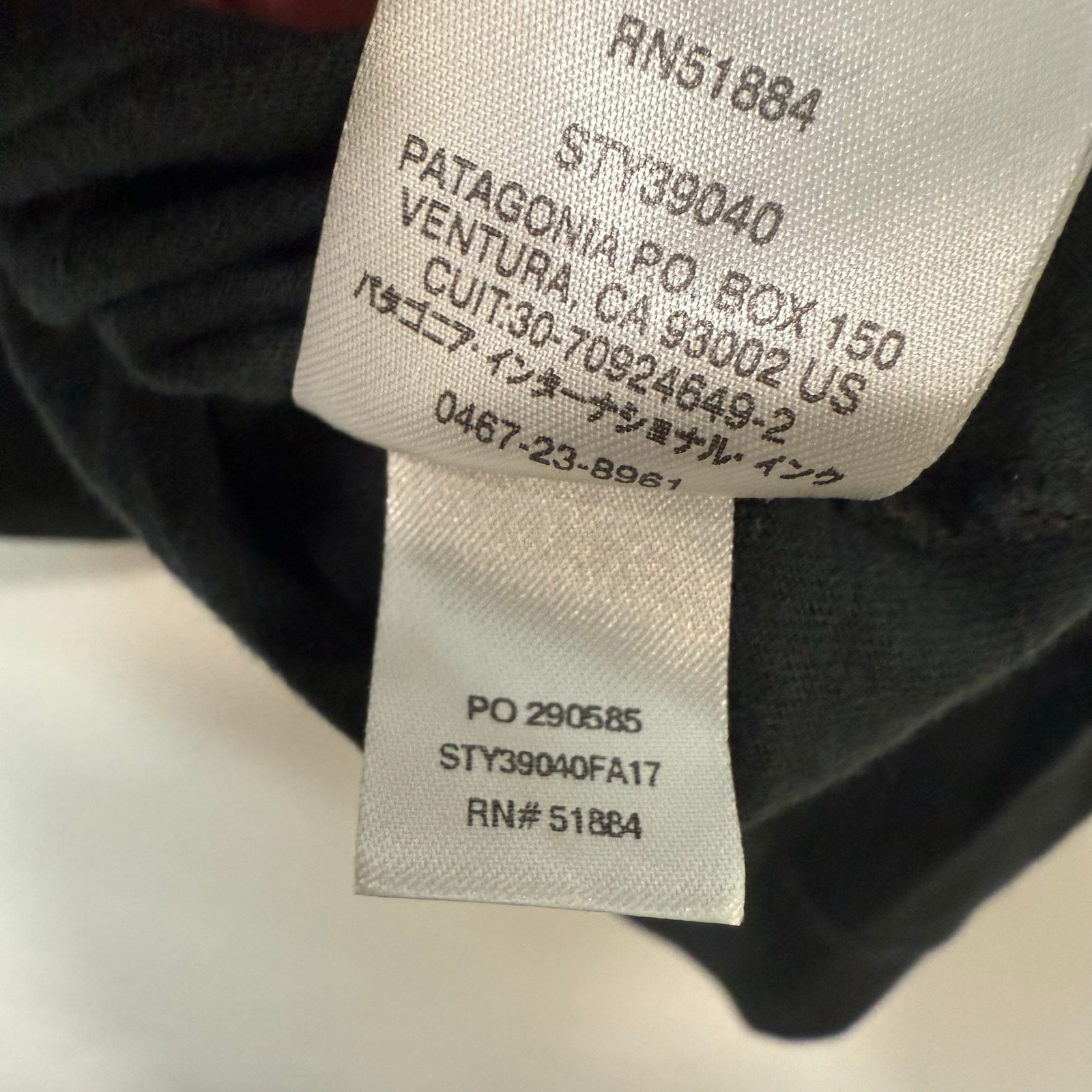 Patagonia Men's Shop Sticker Long-Sleeve Tee Graphic Logo Dark Green Large gallery