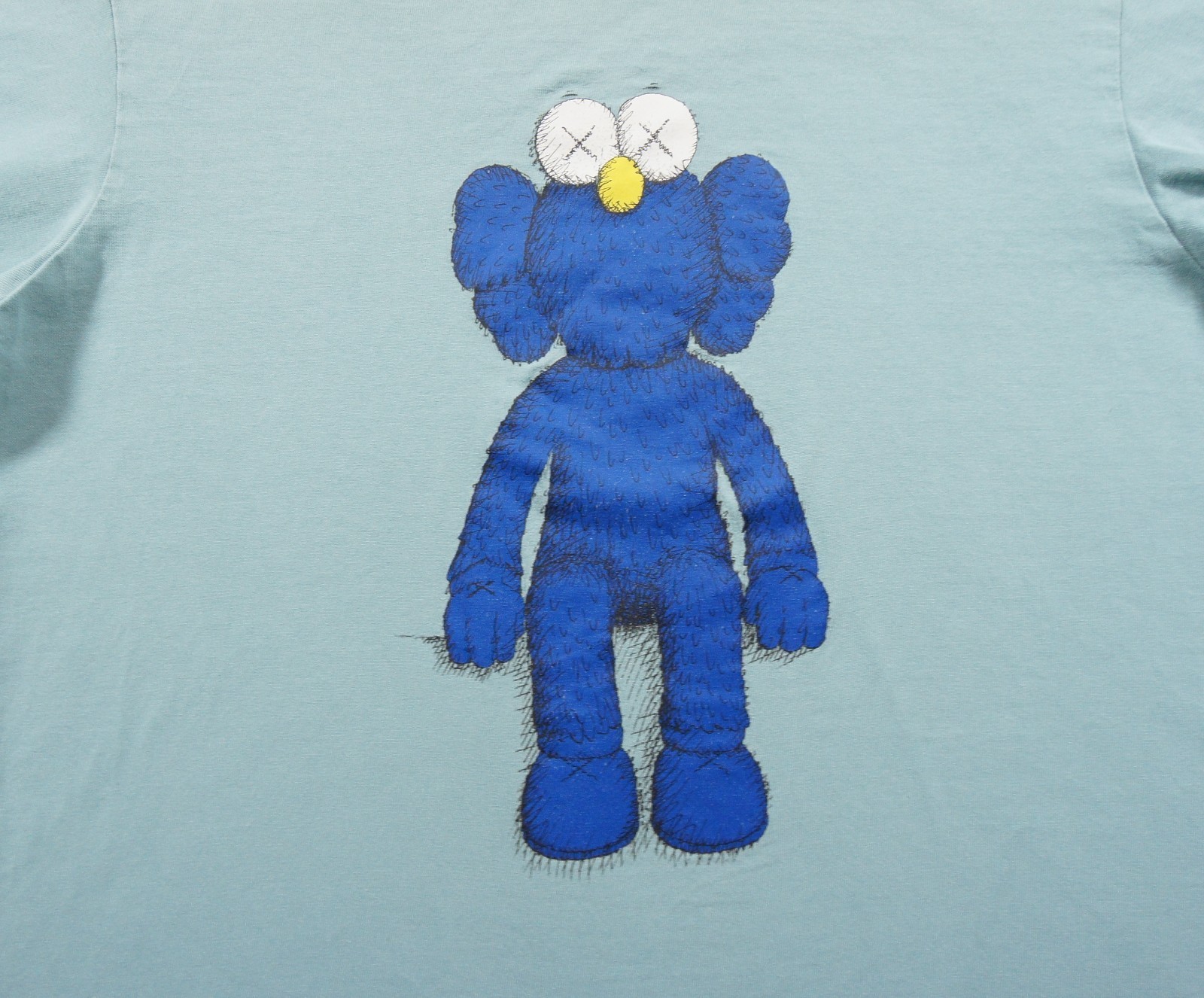 Uniqlo Shirt Mens Small Blue KAWS Streetwear Graphic Art Tee Short Sleeve Adult gallery