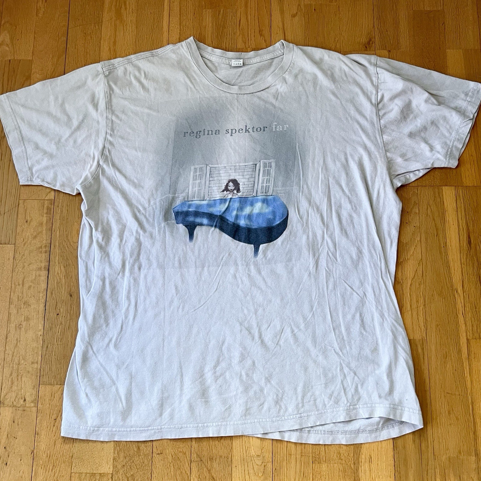 2009 regina spektor Shirt XL – far Album Promo Two Birds Fidelity The Call ☁️