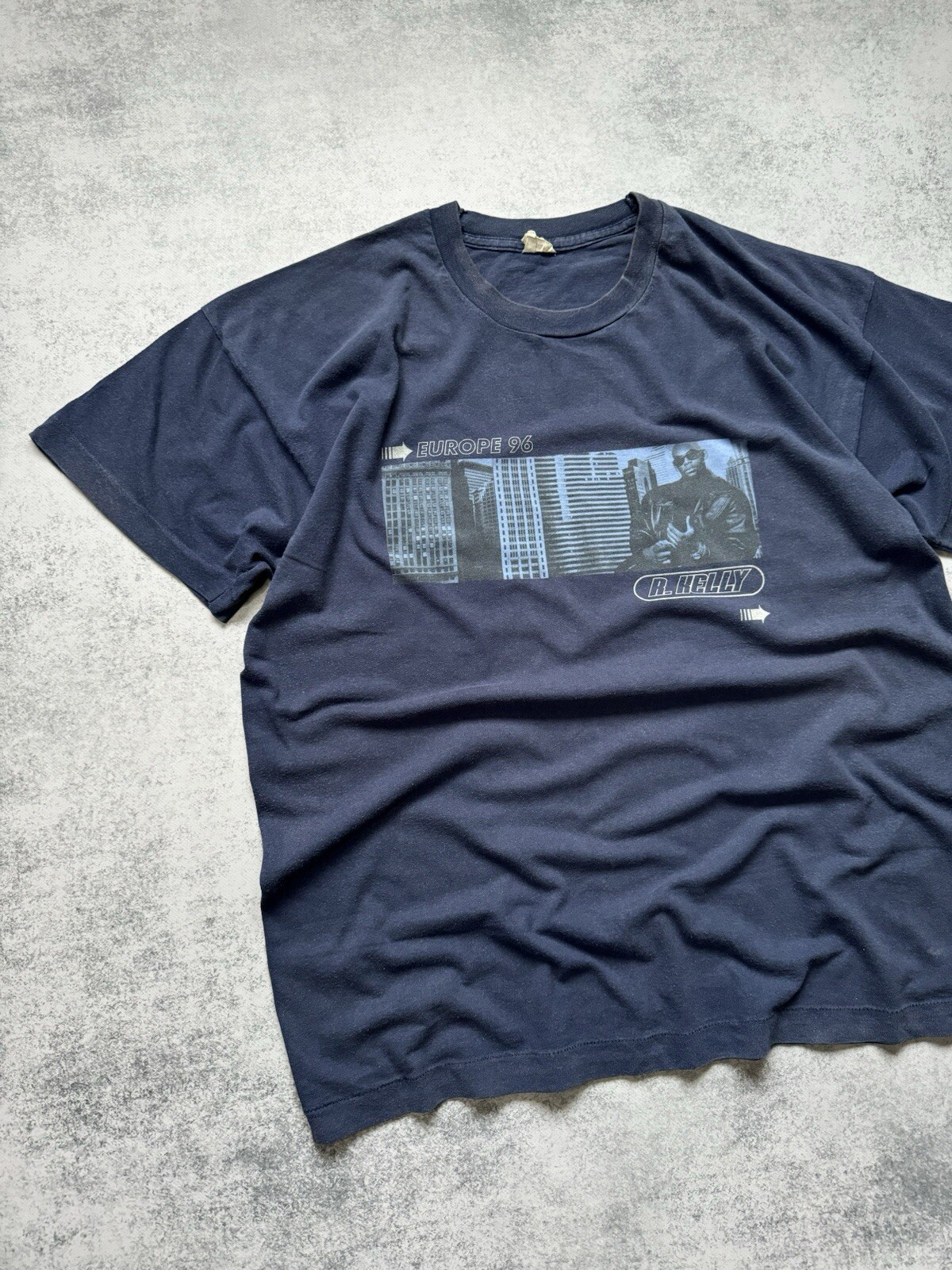 Vintage R. Kelly European Tour Rap Hip Hop T-Shirt Single Stitch 90s Mens Size L gallery
