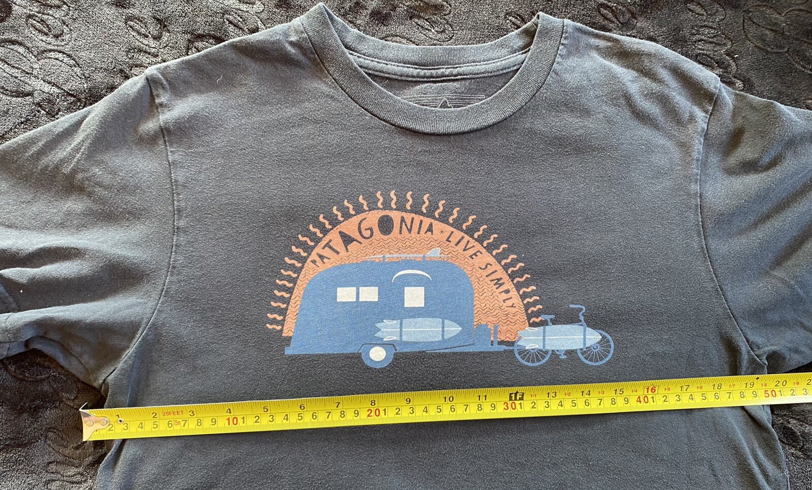 Patagonia Live Simply T Shirt Men’s Medium Slim Black Bike Surfboard gallery