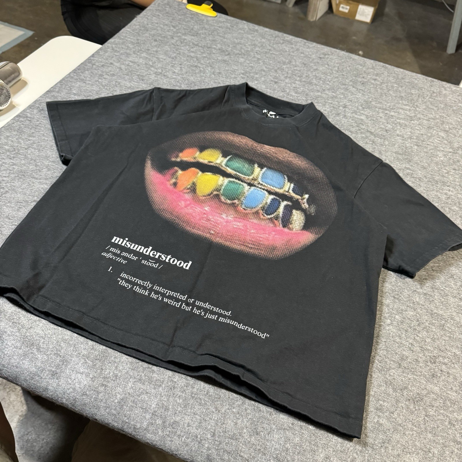 W.A.A.M Misunderstood Grillz Boxy Tshirt Mens M Streetwear Grunge Designer City gallery