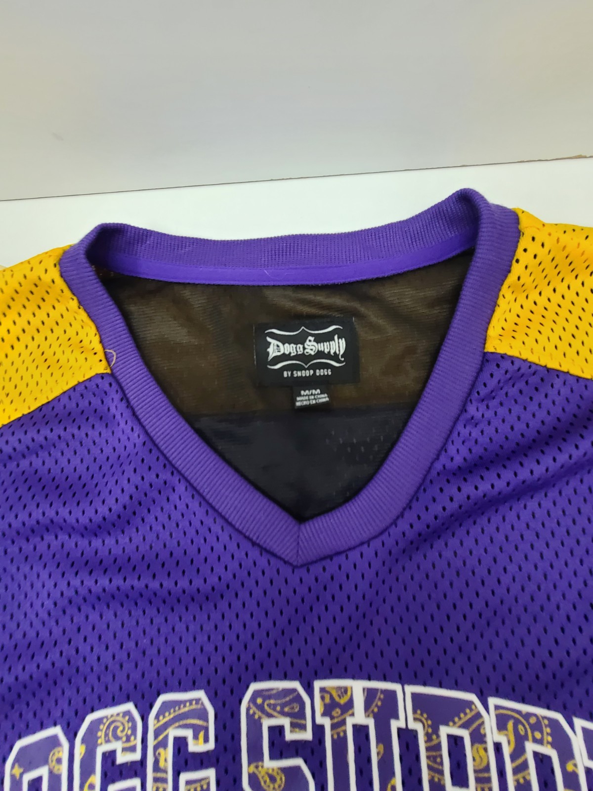 Snoop Dogg Dogg Supply Hockey Jersey Mens Medium Purple Yellow Streetwear Hiphop gallery