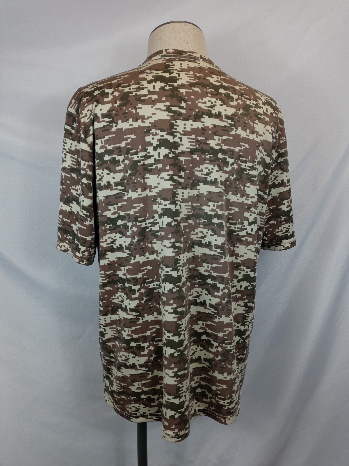 SOG Tactical Gear T-Shirt Mens XL Digital Camo Brown Logo Tee Knives gallery