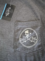 Salt Life Men’s Skull & Poles Long-Sleeve T-Shirt Charcoal Gray Heather Small