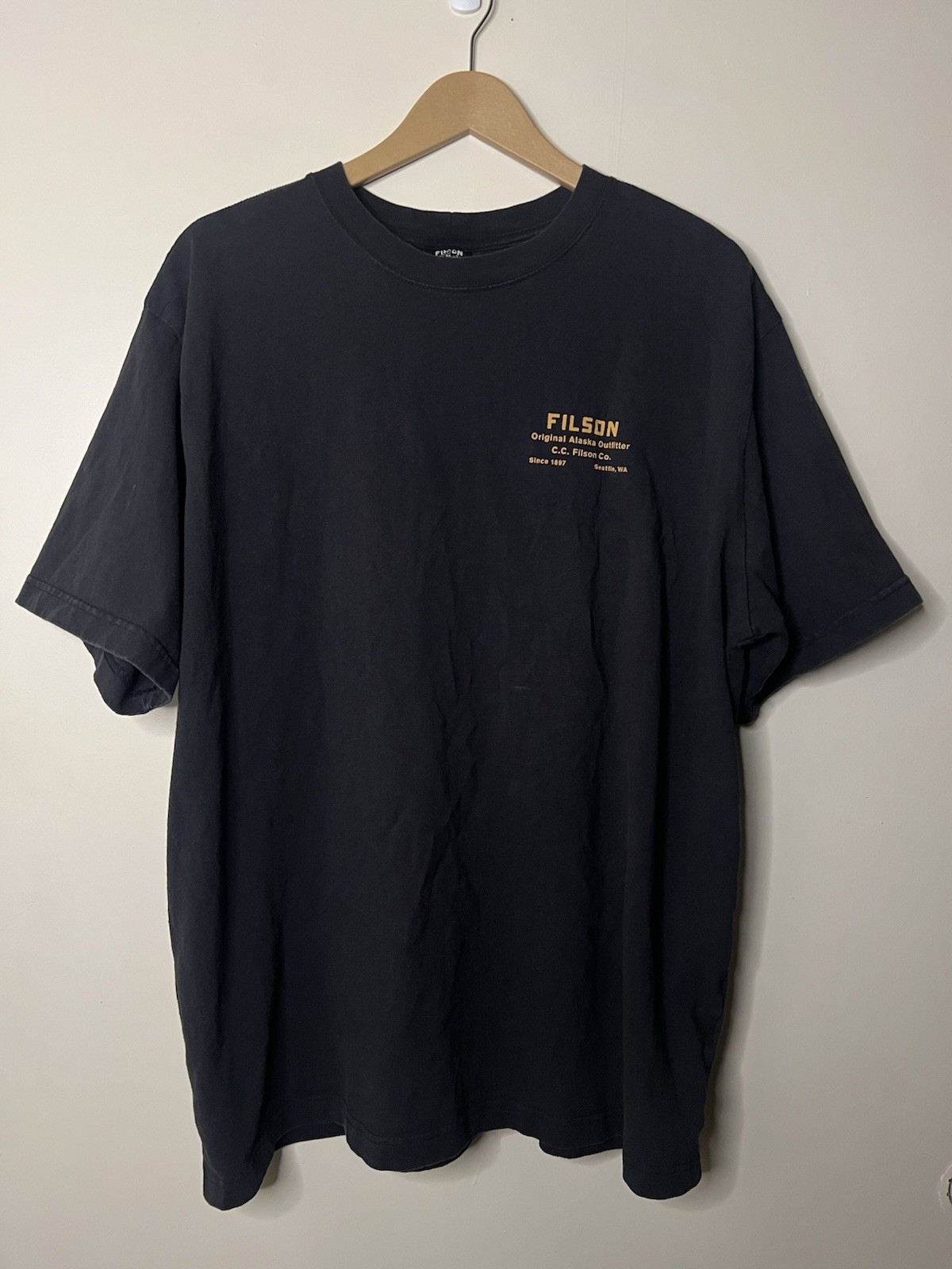 CC Filson Original Alaska Outfitter T Shirt Size 2XL *FLAW* gallery