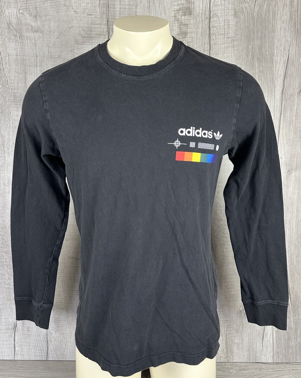 Adidas Long Sleeve Shirt Black Rainbow Graphic Logo Chest 39” Length 27” Mens M gallery