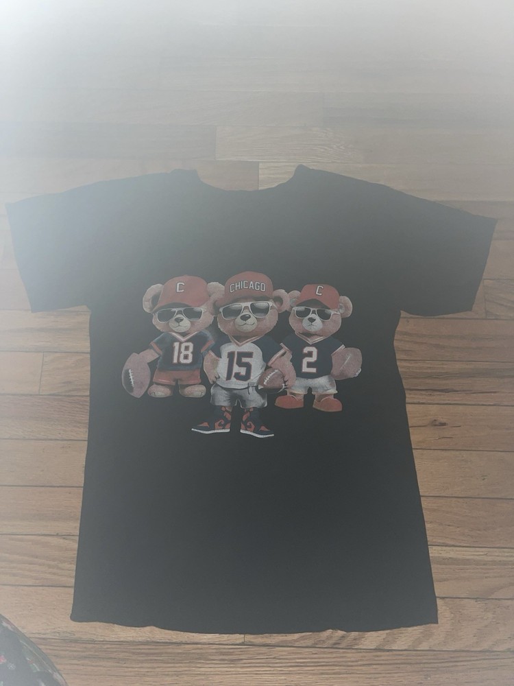 Brooklyn Vertical Chicago Bears Graphic Black Cotton Men’s T-Shirt Size S