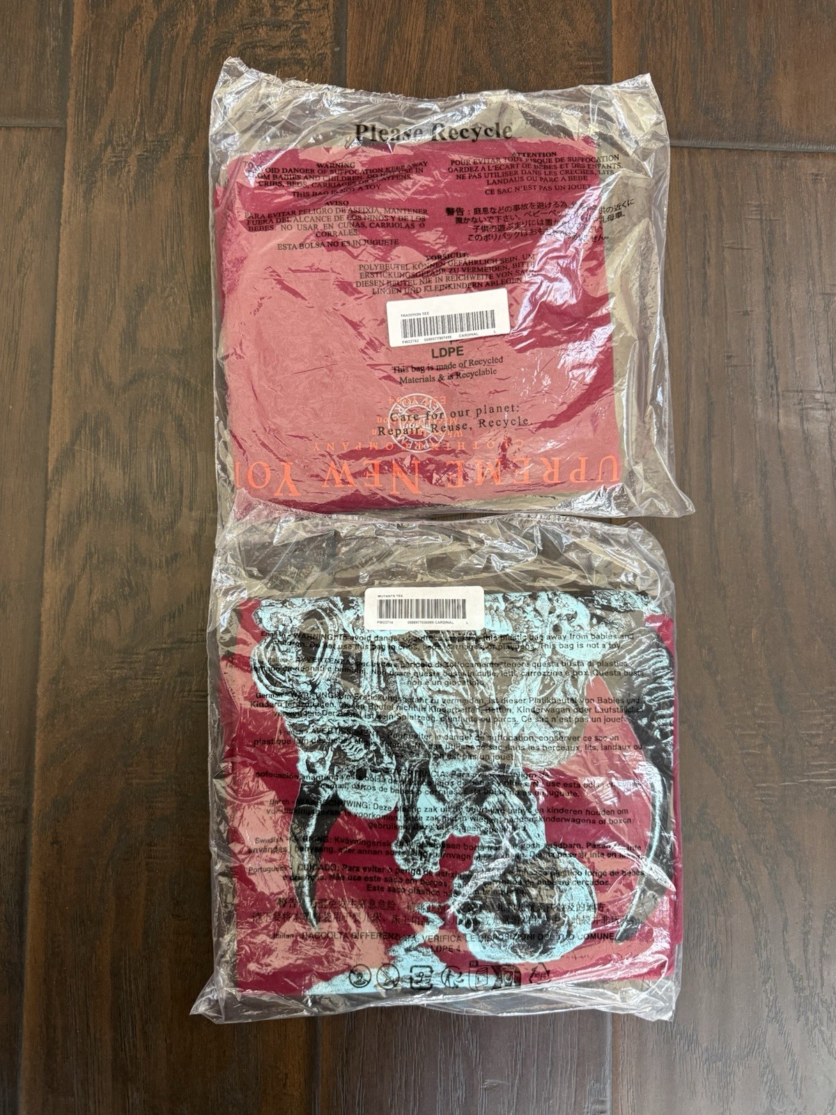 BRAND NEW (SIZE L) Supreme ‘Tradition’ FW22 & ‘Mutant’ FW23 T-Shirts - Set of 2 gallery