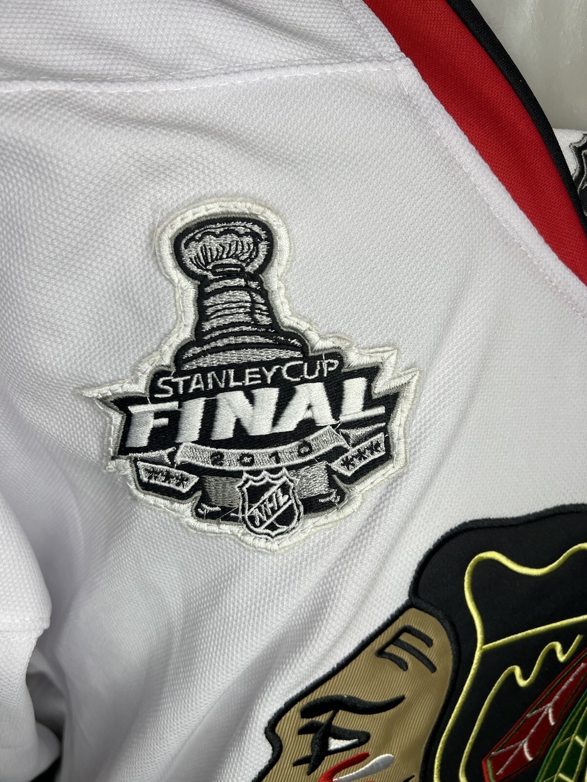 Reebok CCM Chicago Blackhawks Antti Niemi White Stanley Cup Jersey BNWT 48 gallery