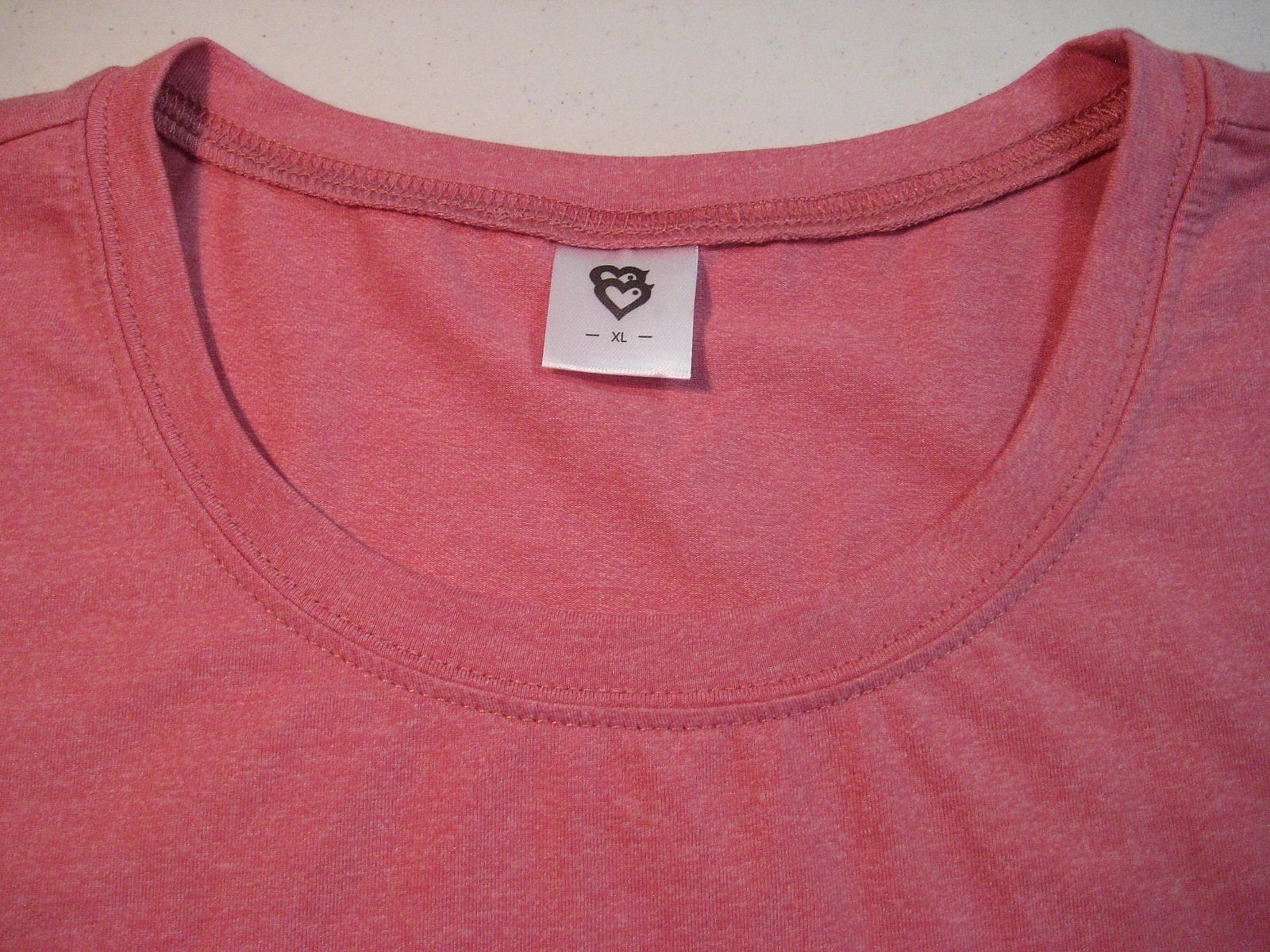 EUC- Unique Blend 47.6% Cotton; 47.6% Polyester; 4.8% Spandex T-Shirt Size XL gallery