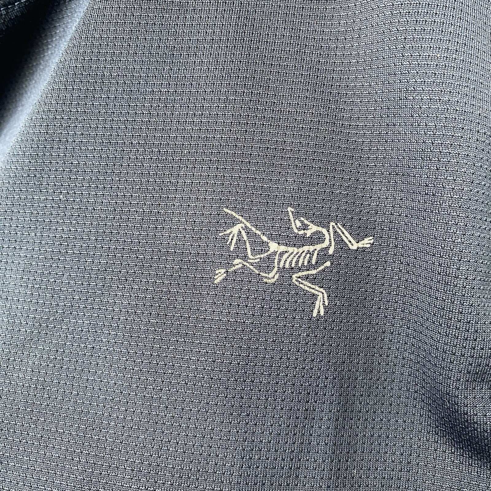 Arcteryx Sleeves Tee Shirt Navy Blue Lightweight Mesh Material gallery