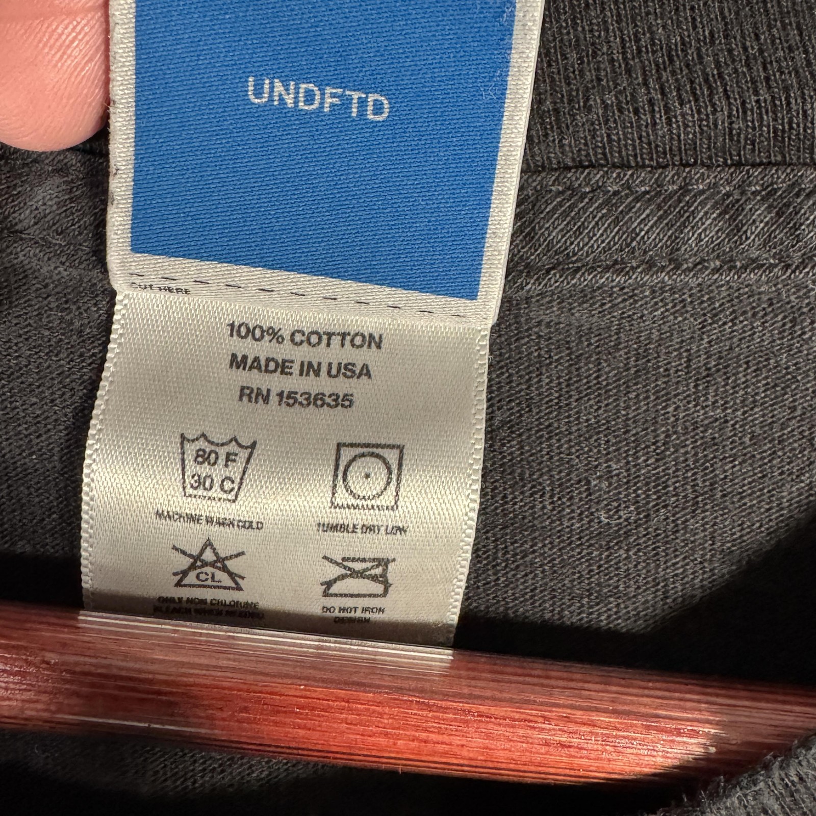 Undefeated Shirt Mens 2XL Black Made in USA Graphic Logo UNDFTD Streetwear gallery