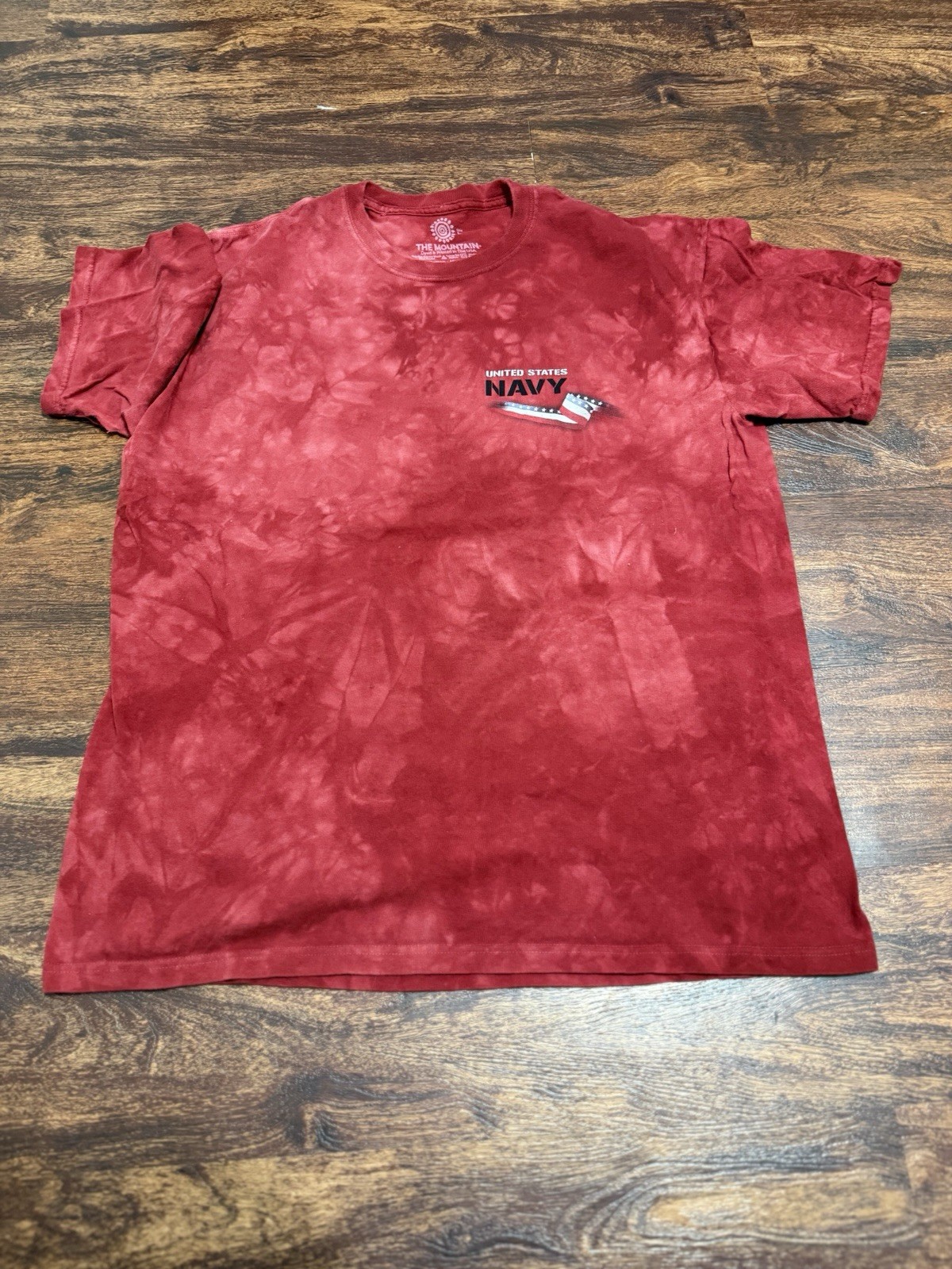 The Mountain Mens T-shirt Red US Navy Remember Everyone Retired Logo LARGE gallery