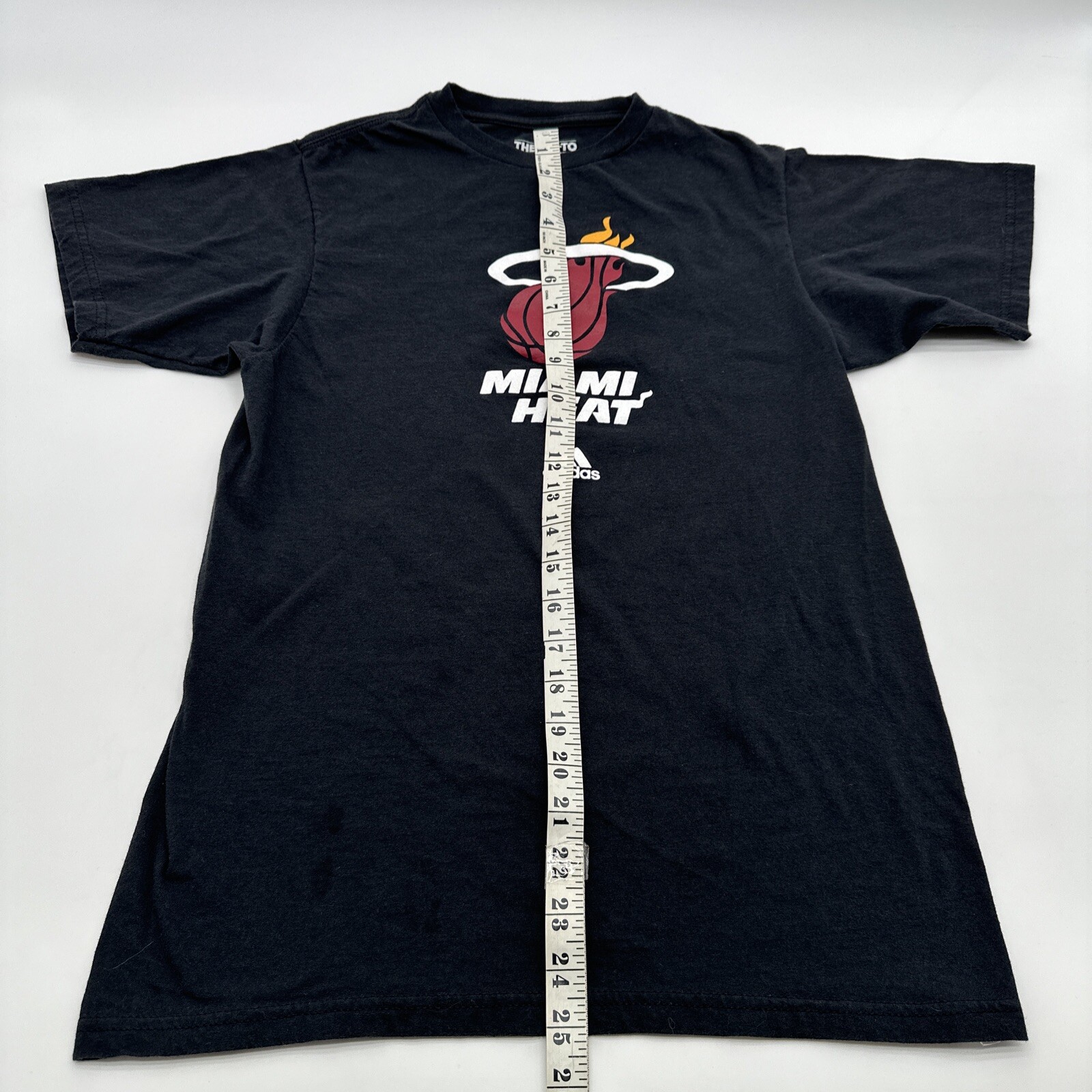 The Go-TO Tee Adidas T-shirt Womens Small Black Graphic Print Logo …#14905 gallery