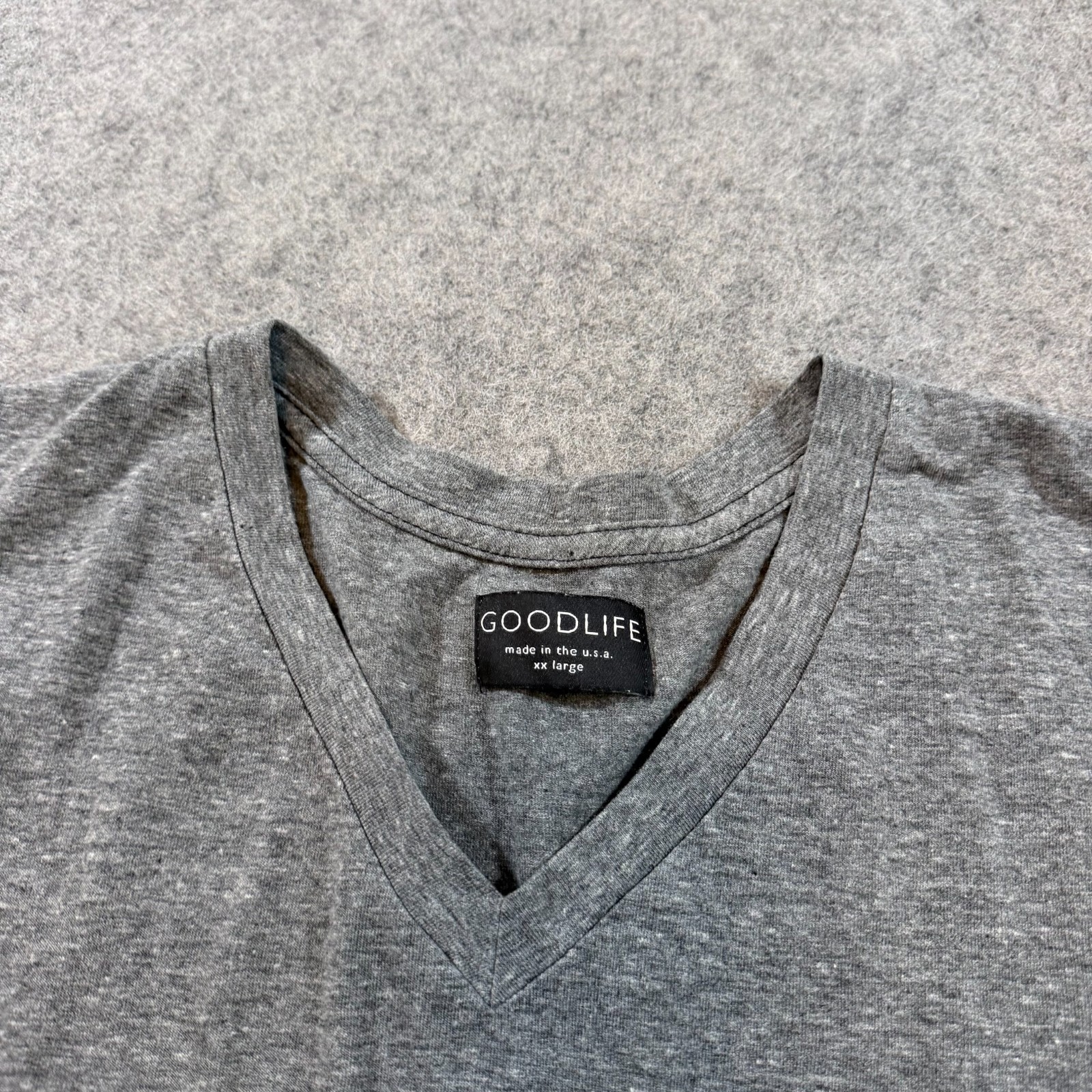 Goodlife Heathered Gray Tri-Blend Short Sleeve V-Neck T-Shirt Men's Size XXL gallery